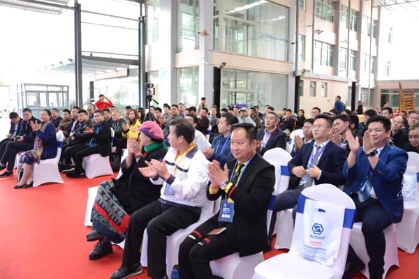 萬人圍觀的背后，是先達(dá)宏偉的【數(shù)控未來】藍(lán)圖